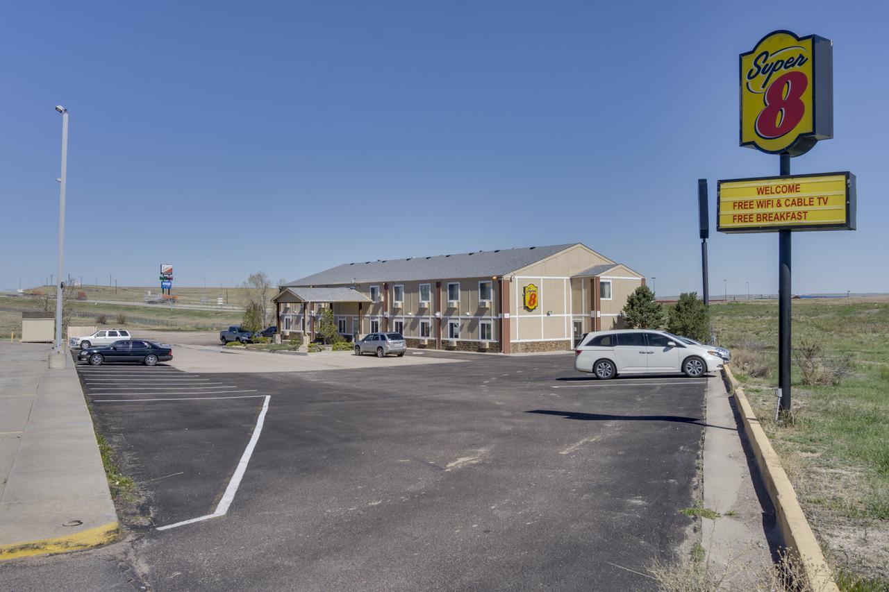 Super 8 By Wyndham Limon Hotel Eksteriør billede